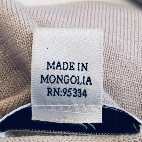 Classe Cream 100% Merino Wool Cream Sweater Natural Fiber - S - Picture 4 of 5